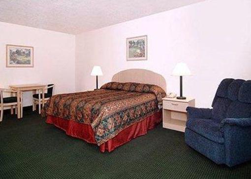 фото отеля Econo Lodge Inn & Suites Socorro