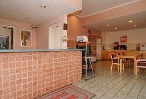 фото отеля Econo Lodge Inn & Suites Socorro