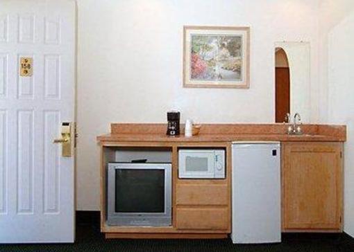 фото отеля Econo Lodge Inn & Suites Socorro