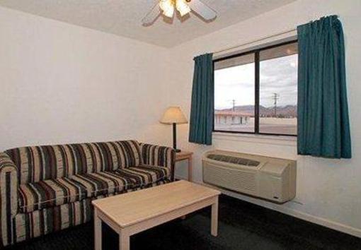 фото отеля Econo Lodge Inn & Suites Socorro