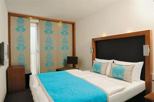 фото отеля Motel One Stuttgart