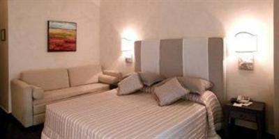 фото отеля Baia dei Faraglioni Beach Resort