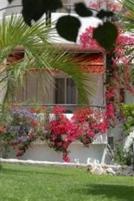 фото отеля Baia dei Faraglioni Beach Resort