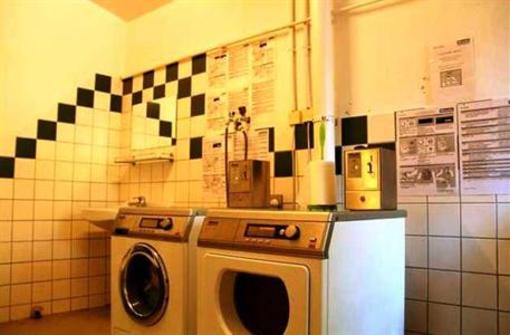 фото отеля Westend City Hostel
