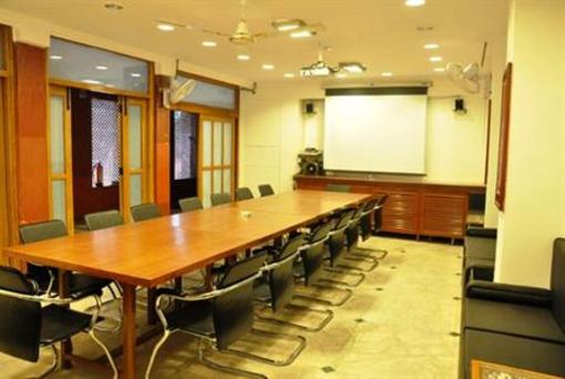 фото отеля Tavern Business Hotel New Delhi