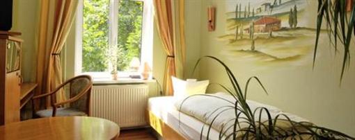 фото отеля Apart Hotel Halle