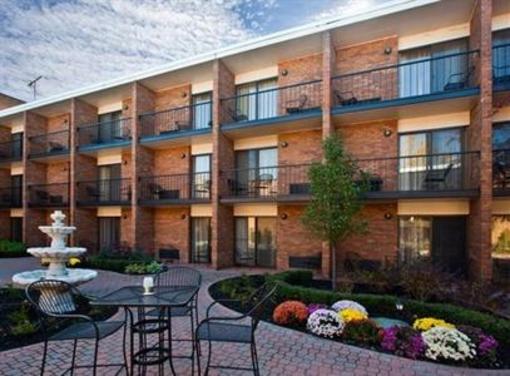 фото отеля Crowne Plaza Hotel Detroit Novi