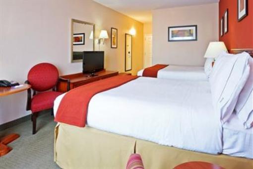 фото отеля Holiday Inn Express Manchester