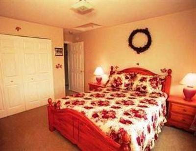 фото отеля Spruce Lodge Bed and Breakfast