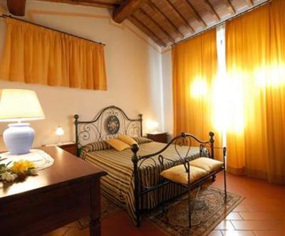фото отеля Fattoria Il Colombaio Monteriggioni