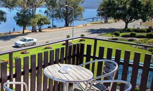 фото отеля Edgewater Motel Te Anau