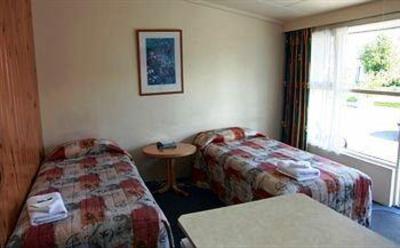 фото отеля Edgewater Motel Te Anau