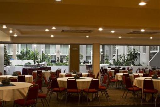 фото отеля Holiday Inn Amarillo-I-40