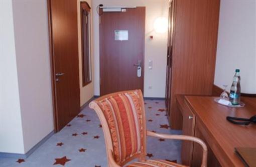 фото отеля Stadthotel Stern Wismar