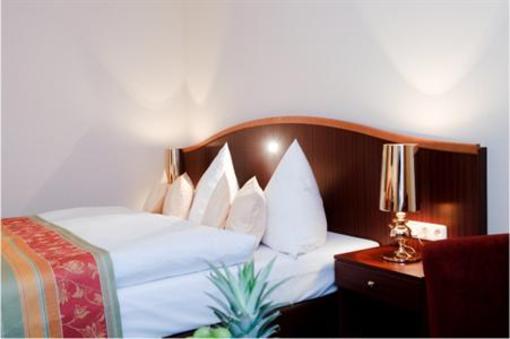 фото отеля Stadthotel Stern Wismar