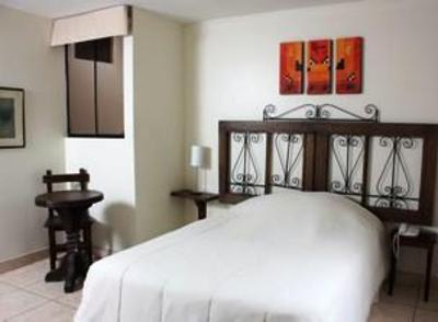 фото отеля Hostal Pukara Lima