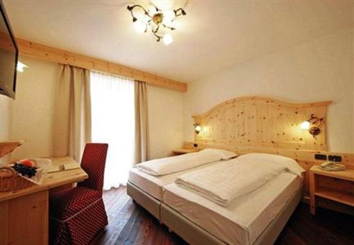 фото отеля Hotel Foresta Moena