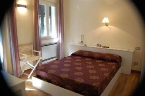 фото отеля Oasi Hotel Levanto