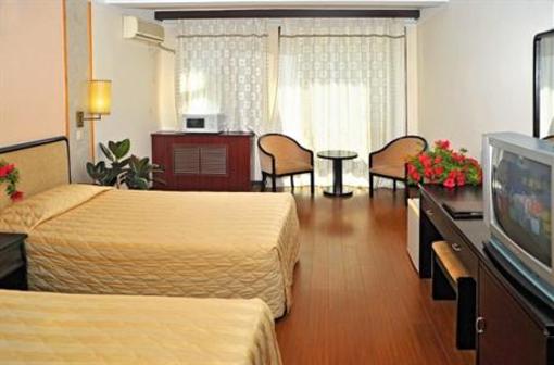 фото отеля Happy Holiday Hotel