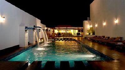 фото отеля Hani Suites & Spa