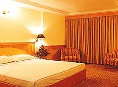 фото отеля Hotel Nandhini St Marks Rd.