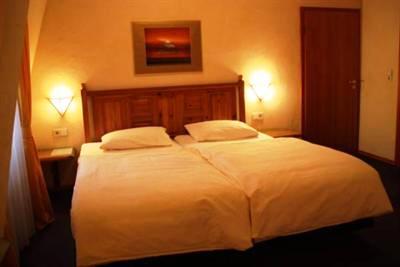 фото отеля Hotel Nassauer Hof Heidelberg