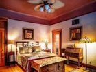 фото отеля Big Blue House Bed & Breakfast Tucson