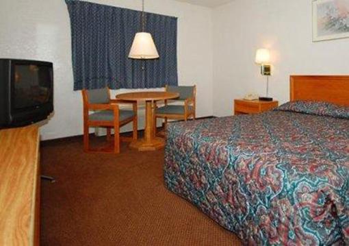 фото отеля Econo Lodge Airport Kansas City