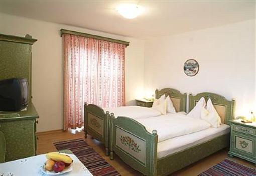 фото отеля Hotel Garni Pension Hubertus