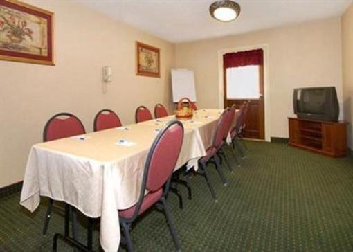 фото отеля Comfort Inn Red Horse Frederick