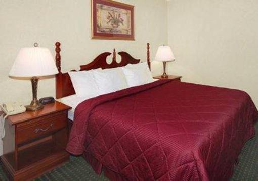 фото отеля Comfort Inn Red Horse Frederick