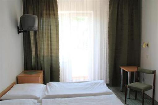 фото отеля Hotel Turist Bratislava