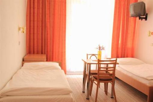фото отеля Hotel Turist Bratislava