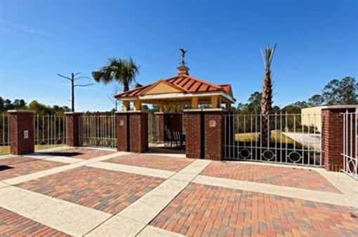 фото отеля Holiday Inn Express Hotel & Suites Crestview