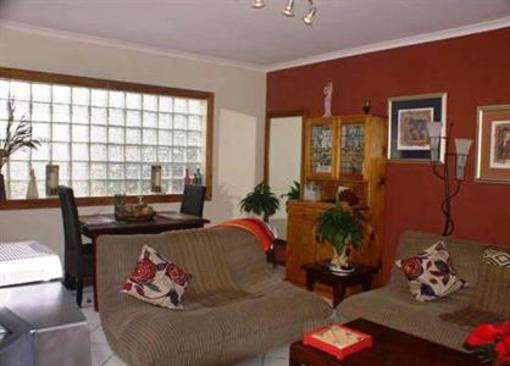 фото отеля Sleep Eezy Bed & Breakfast Benoni