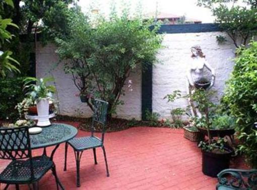 фото отеля Sleep Eezy Bed & Breakfast Benoni