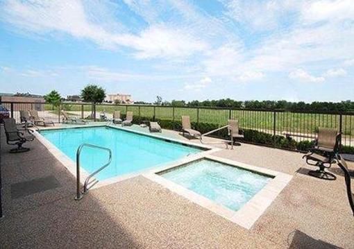 фото отеля Comfort Suites DFW N Grapevine