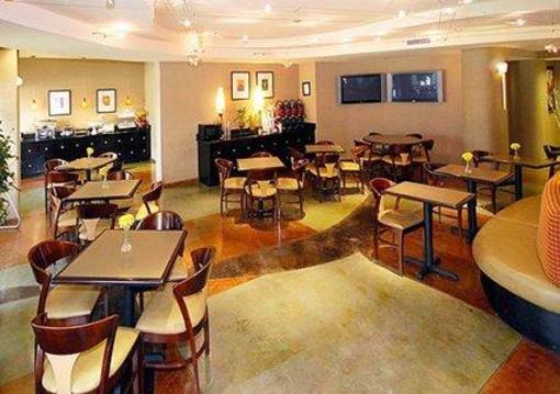 фото отеля Comfort Suites DFW N Grapevine