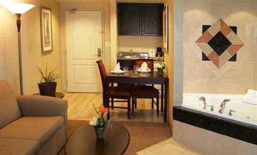 фото отеля Homewood Suites by Hilton Toronto-Oakville