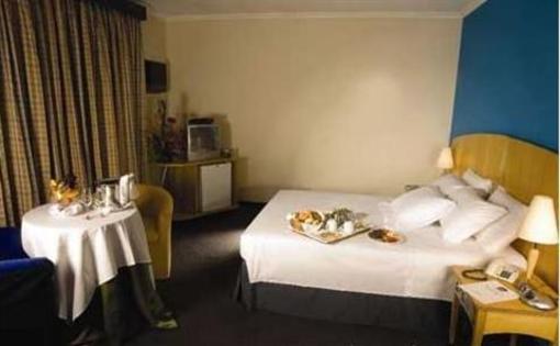 фото отеля BEST WESTERN Granville Park Hotel