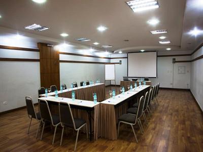 фото отеля BEST WESTERN Granville Park Hotel