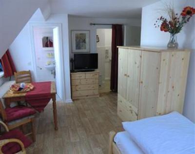 фото отеля Apartmentvermietung Klabautermann