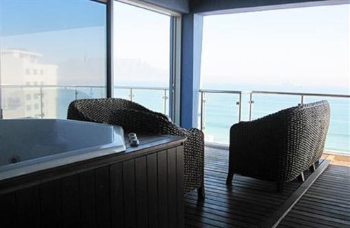 фото отеля Nkosi Sikeleli i'Africa Guesthouses