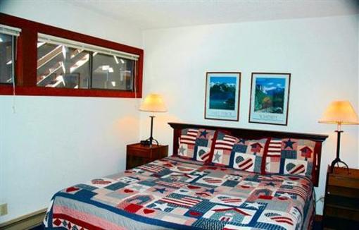 фото отеля Marina Lodge Tahoe City