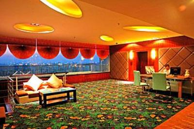 фото отеля Yangzhou Renjia International Hotel