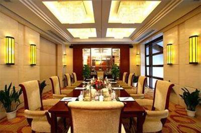 фото отеля Zhejiang Hotel (Santaishan Road)