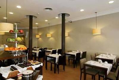 фото отеля Hotel Regina Barcelona