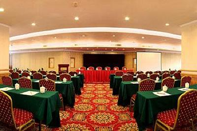 фото отеля Wuhan Kingdom Hotel