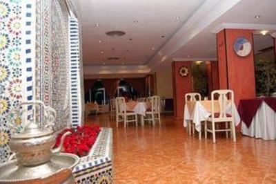 фото отеля Golden Tulip Anezi Hotel