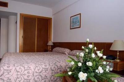 фото отеля Golden Tulip Anezi Hotel